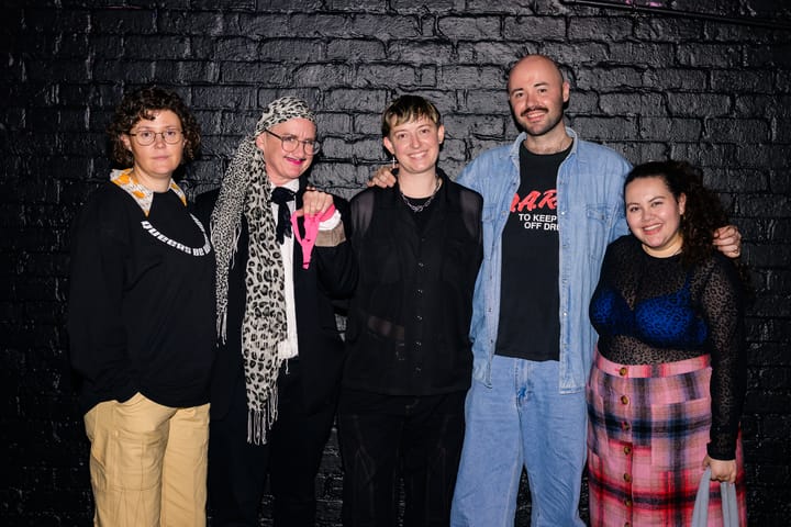 Queer PowerPoint: A Review